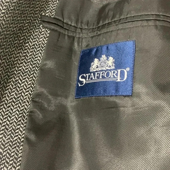 Men’s Stafford Sports Coat Size 50R Black And Gray EUC - Picture 10 of 12